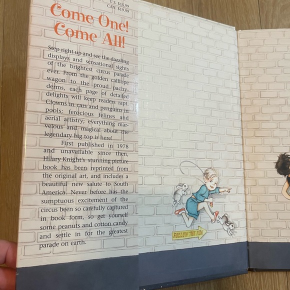 The Circus is Coming Hilary Knight - Picture 2 of 3